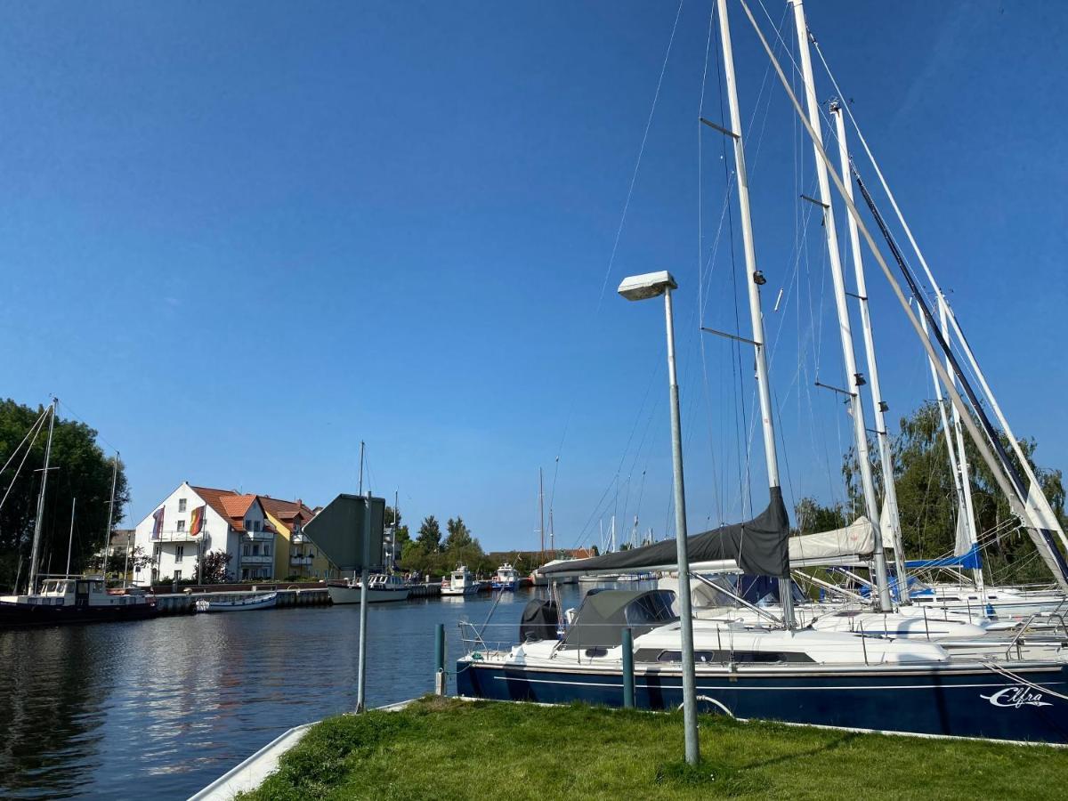 Ferienwohnung Bress Eg Ueckermünde Eksteriør bilde